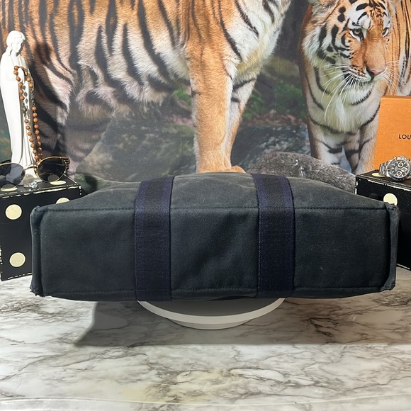 HERMES Fourre Tout MM Tote Bag Handbag Canvas Blue and Black in GUC. - Picture 8 of 16